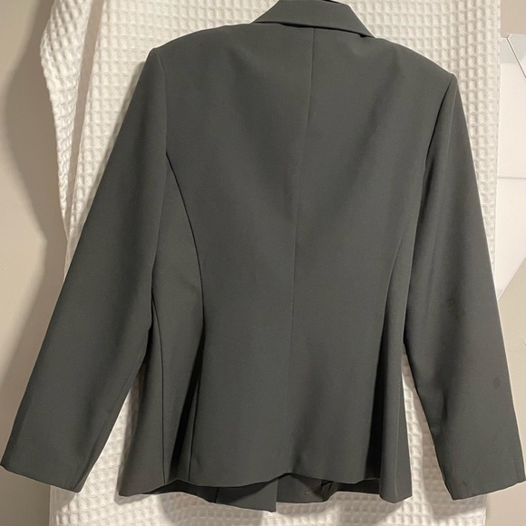 Odds & Evens Gray Women’s Blazer. Size 13. - Picture 4 of 4